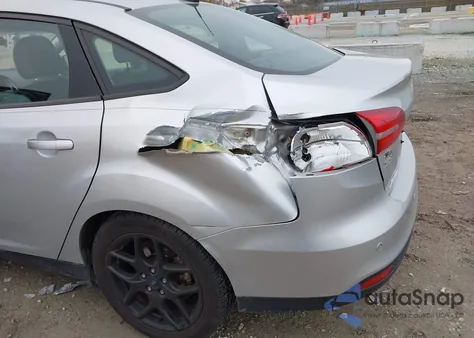 2016 Ford Focus Se from USA, damaged, VIN 1FADP3F21GL224481